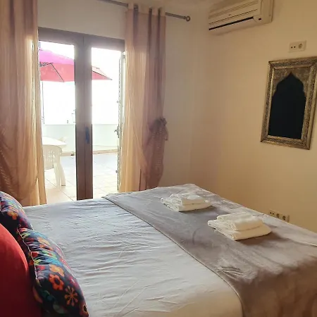 Casablanca אכסניה אלבופיירה